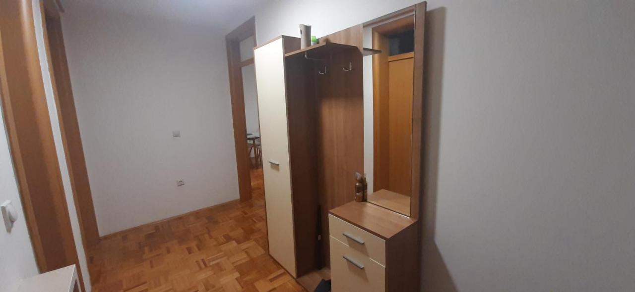 Apartman Stella Istocno Sarajevo Lukavica Экстерьер фото